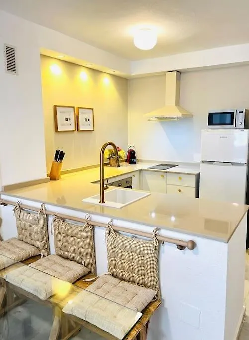 Nuevo Torremolinos Close To Beach Sinese Design Homes Apartment