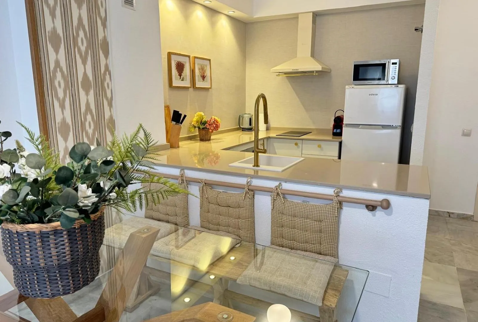 Nuevo Torremolinos Close To Beach Sinese Design Homes Apartment